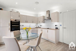 Photo 14- click for photo gallery